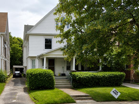 206-Laburnam-Crescent